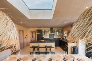 Alynfa Barn House Rhosniegr