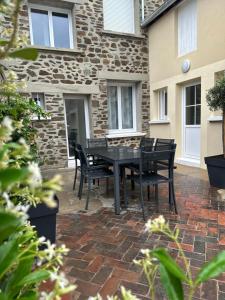 Maisons de vacances Le Biardais - Gites du Bessin : photos des chambres