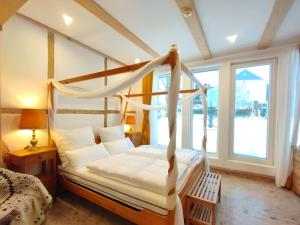 Ferienhaus- Gruppenunterkunft mit Festsaal, Frühstück, Halbpension extra buchbar