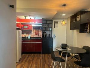 J908 · Flat Moema (Hotel Mercure). Piscina, Fit e Metrô