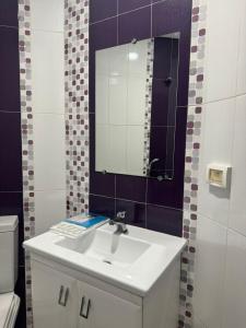 les portes vieillies