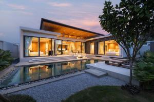 Luxury 3BR Villa Eden with Private Pool