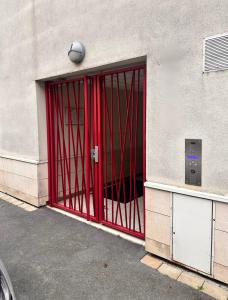 Appartements Le Cocon - Superbe T3 - Parking - Terrasse : Appartement 2 Chambres avec Terrasse