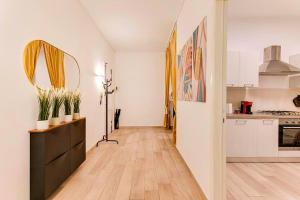 RELAX - Historic Center with 3 Bedrooms and Free ZTL Pass