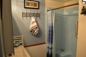 Lake St Claire Waterfront, 1 beds, 1 bath