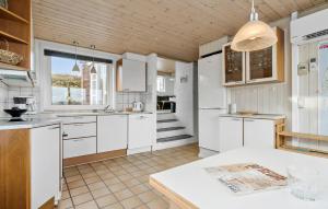 Awesome Home In Ringkøbing With Wifi