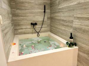 House 15 Min From The Beach With River Access