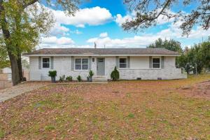 Earlewood Ranch - 4BR, 3BA