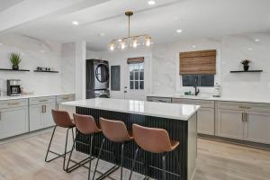 Earlewood Ranch - 4BR, 3BA