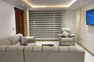 Apt Nuevo con 2 Habitaciones! - Guishil