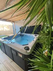 Maison avec Jacuzzi privé - 弗内