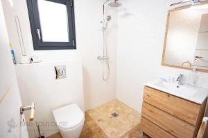 ORBIS - "Le Chalet des coteaux" - Cadre magnifique - Terrasse sans vis-à-vis - Parking privé - WiFi