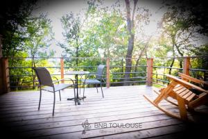 BNB TOULOUSE - Le Chalet des coteaux - Cadre magnifique - WiFi - Parking