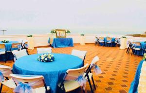 Beautiful 6 bedrooms mansion with a pool