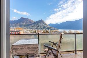 Imperial of Lugano 4 with a lake view behind the station and 10 min from the lake