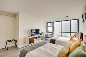 Beachfront Gem with Community Pool in Daytona!