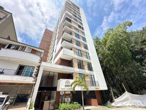 Amara 904-Lindo Apartaestudio en Laureles con hermosa vista