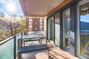 Imperial of Lugano 4 with a lake view behind the station and 10 min from the lake