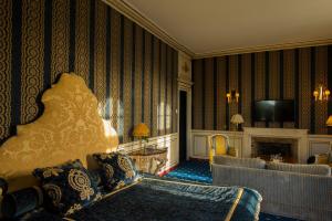 Hotels Chateau de Courcelles : Suite Royale