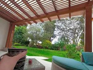 La Casa del Jazmín - Otón