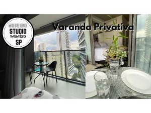 Moderno Studio no Metrô Paraíso na Paulista em SP