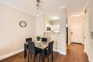 Crest At Midtown 4505 L 1 Bedroom 1 Bathroom