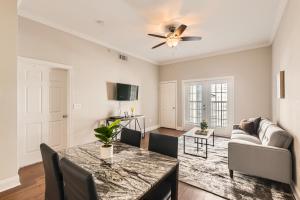 Crest At Midtown 4514 L 1 Bedroom 1 Bathroom