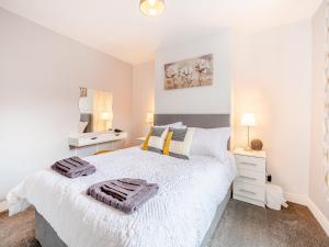 Buttercup Apartment - Uk42382