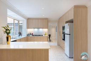 Spacious 4-Bedroom House in Peaceful Epping