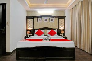 Hotel O Torento Residency