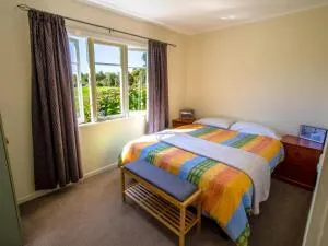 Marahau Riverside cottages - 玛拉豪