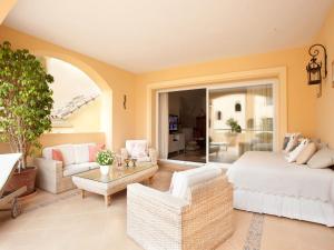 Apartment in Marbella near Sandy Beach