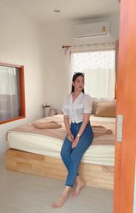 โอบกอด รีสอร์ท เกาะล้าน