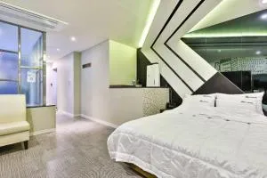 Gyeongju Yangnam Sun Hotel - Suryŏm-ni