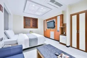 Suwon Cinema - Uiwang