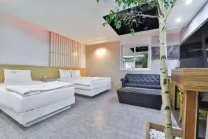 Seobu Station Yewon - Sech'ŏn-dong