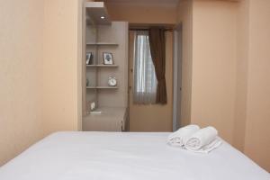 Enjoy Living and Tidy 1BR Bassura City Apartment By Travelio