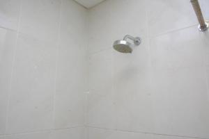 Nice and Comfy Studio Apartment Capitol Park Residence By Travelio