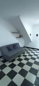 Apartamento Amoblado amplio y confortable, excelente ubicación "MELAO" - Florida