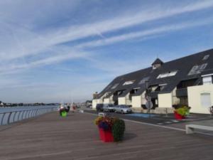 Étel - Studio lumineux 25 m², 2* - FR-1-479-168