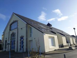 Étel - Studio lumineux 25 m², 2* - FR-1-479-168