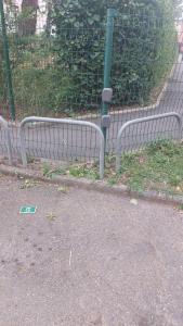 Chazy pres de la cité de lespace