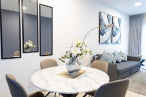 Elite Residences Tower Dubai Marina by Happy Season