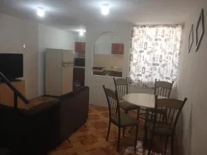 Cómodo alojamiento para varias personas - El Jobo