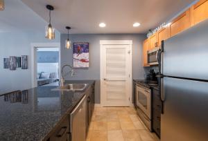 Premium Unit 4285 Fraser Crossing Founders Pointe condo