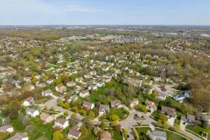 Lanh Homestay - 伊普西兰蒂