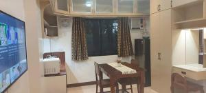 Le Chateau Residences