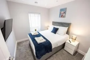 Central Brentwood Apartment with balcony Flat 2 - 布伦特伍德