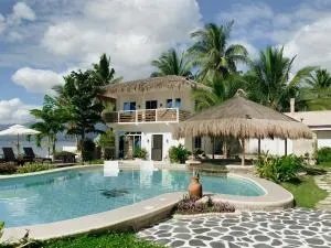 Avila's Horizon Dive Resort Santander - Bais