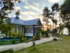 Panorama A Heritage Bungalow - Chidām